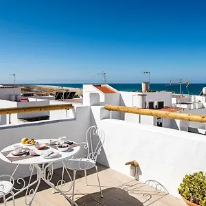 Appartamento Y En El Centro La Jábega By Conil, Conil De La Frontera